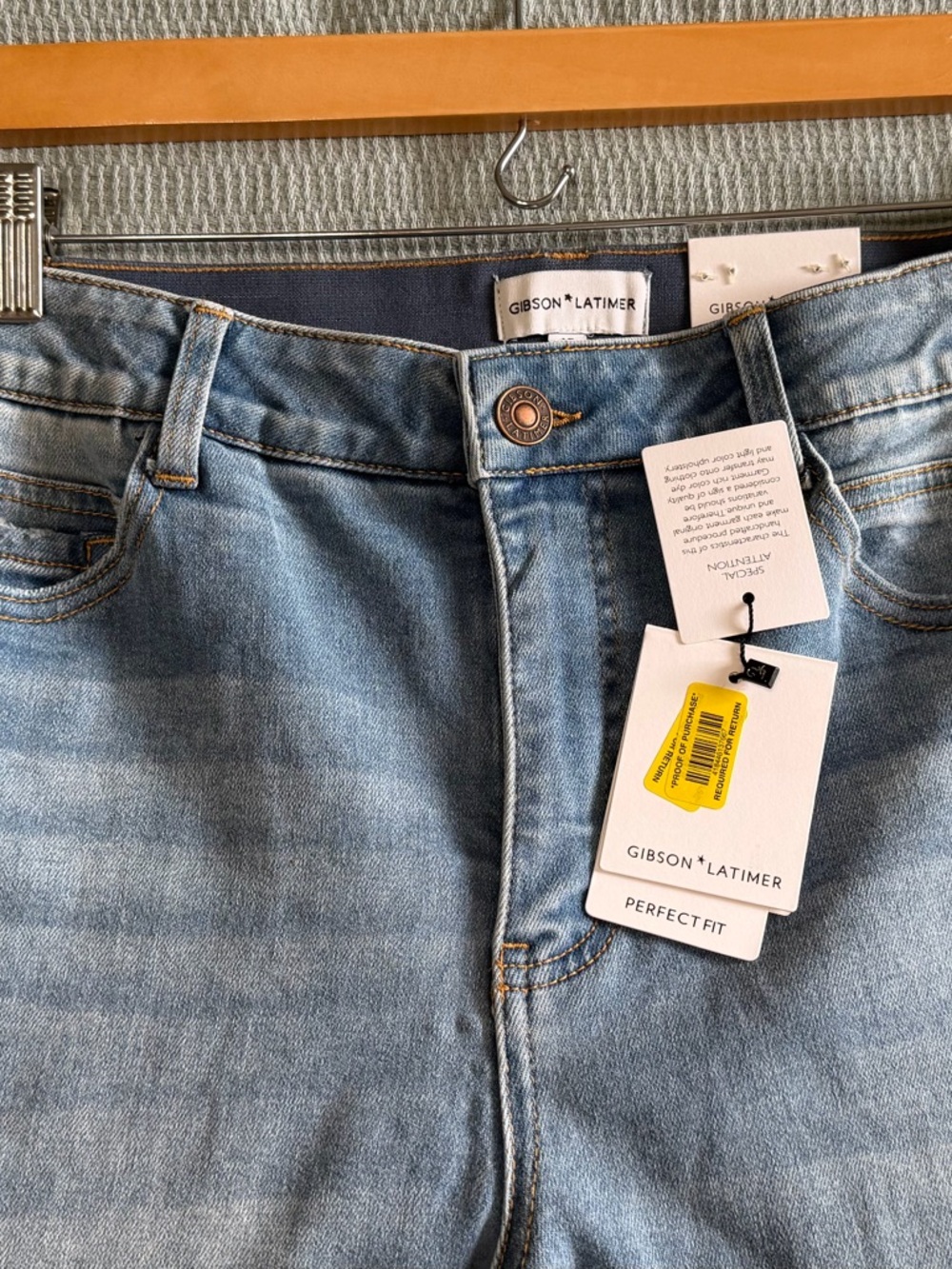Gibson Latimer Light Wash Men’s Relaxed Jeans